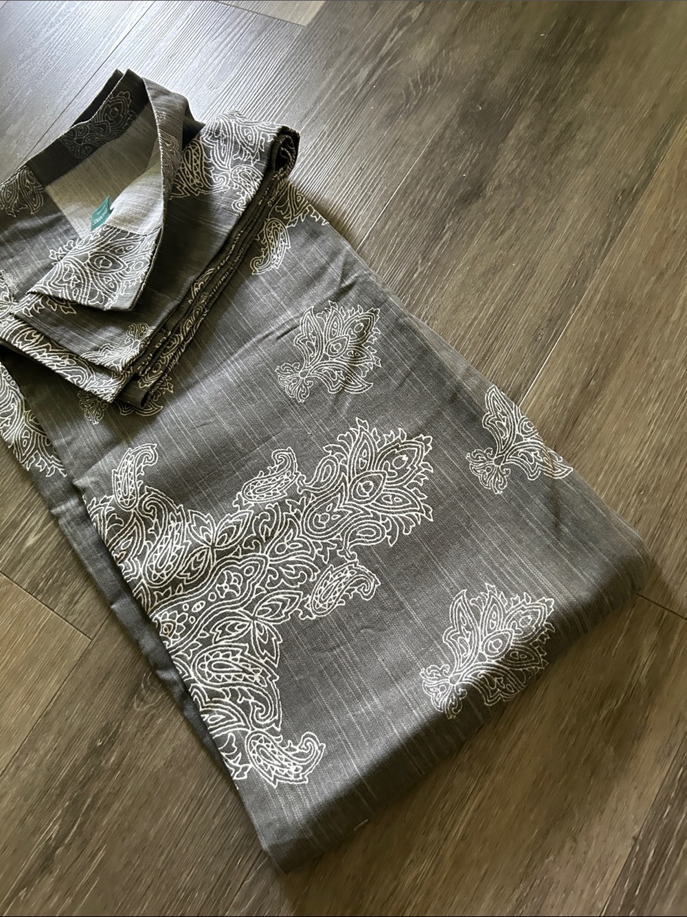 Gray Paisley Printed Shower Curtain… like new !!